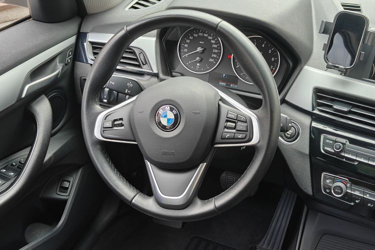 BMW X1 2016 #19 BMW X1 2016 صورة سيارة #19