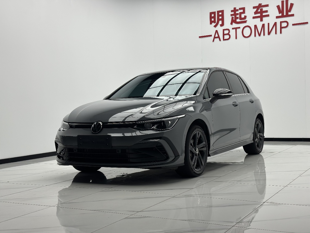 Volkswagen Golf 2023 car image #4