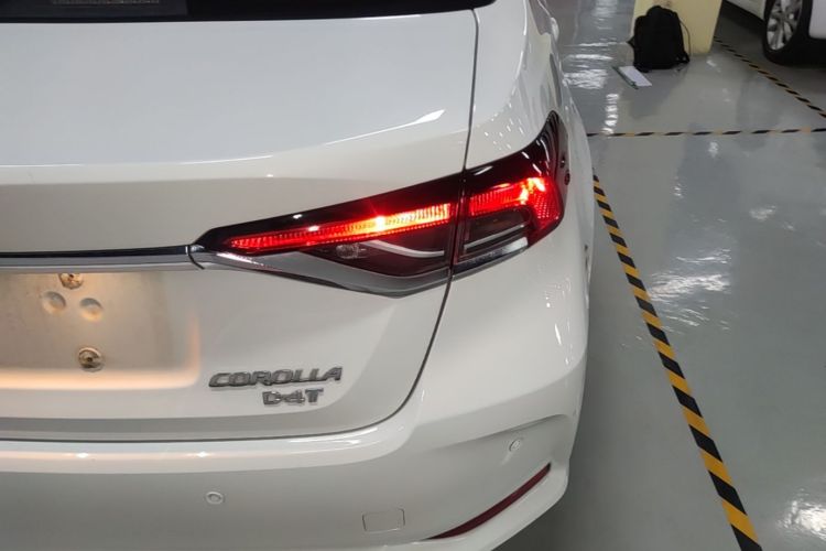 Toyota Corolla 2024 car image #8