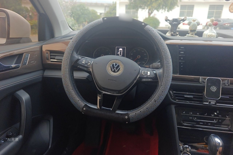 Volkswagen Tharu 2021 #12 Volkswagen Tharu 2021 صورة سيارة #12