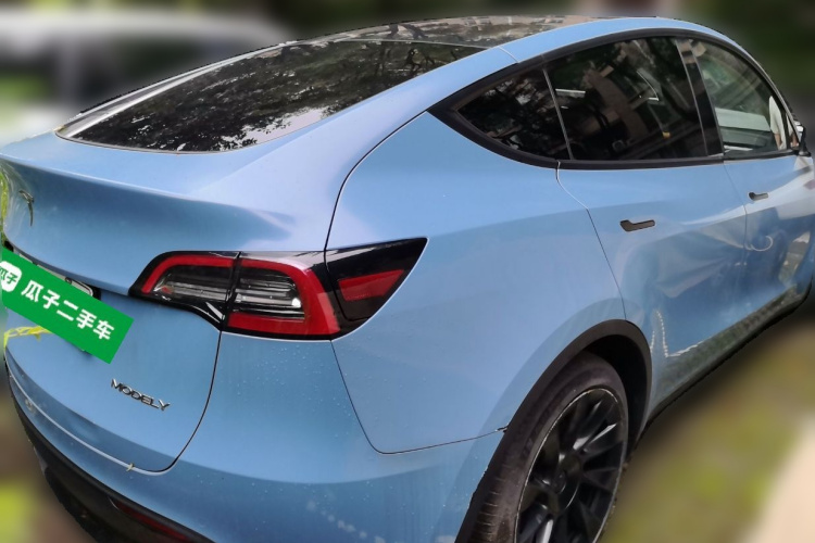 Tesla Model Y 2021 #5 Tesla Model Y 2021 car image #5