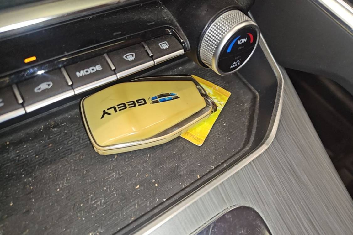 GEELY Coolray 2019 #28 GEELY Coolray 2019 car image #28