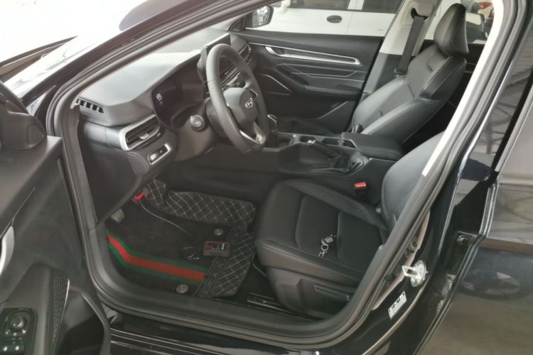 GEELY Emgrand 2022 #15 GEELY Emgrand 2022 car image #15