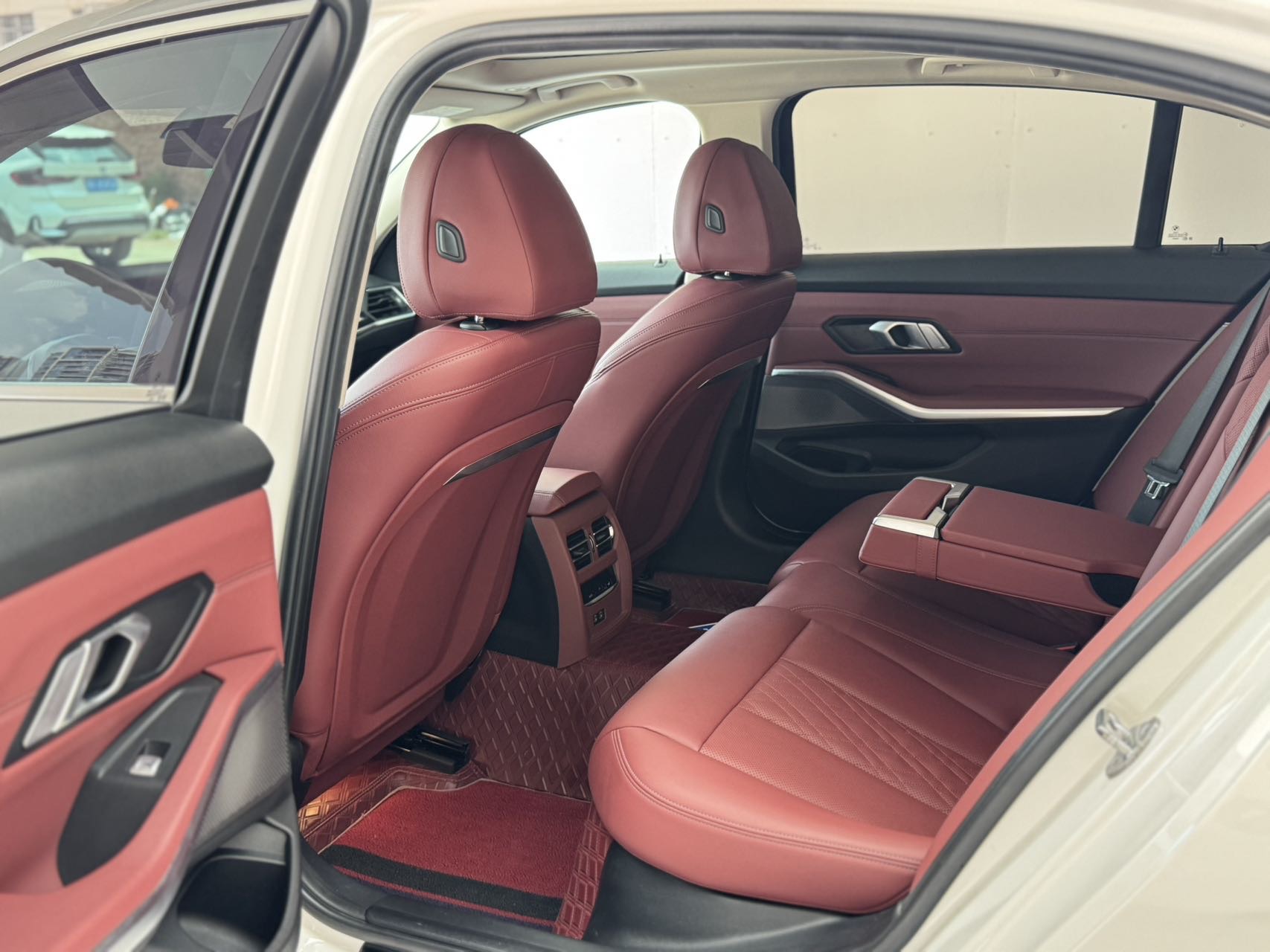 BMW 3 Series 2023 #4 BMW 3 Series 2023 imagem de carro #4