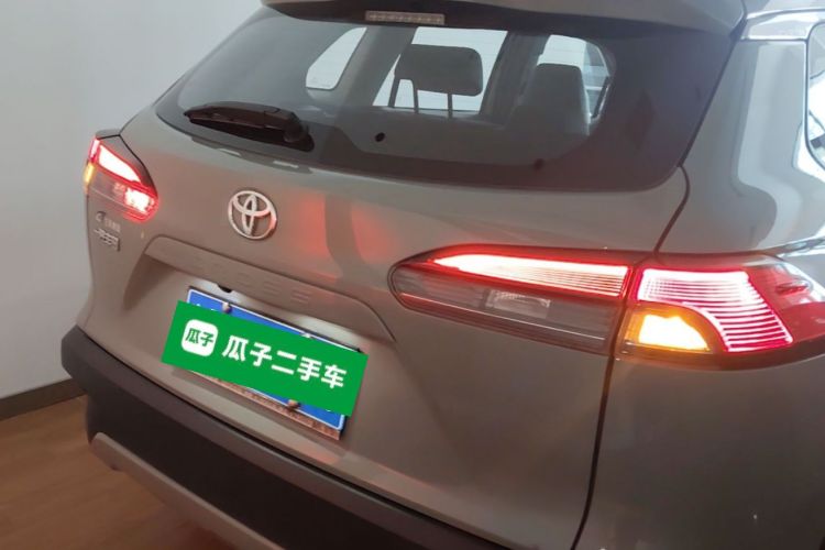 Toyota Corolla Cross 2022 #6 Toyota Corolla Cross 2022 car image #6