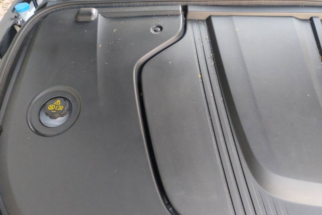 BYD Han 2024 car image #11