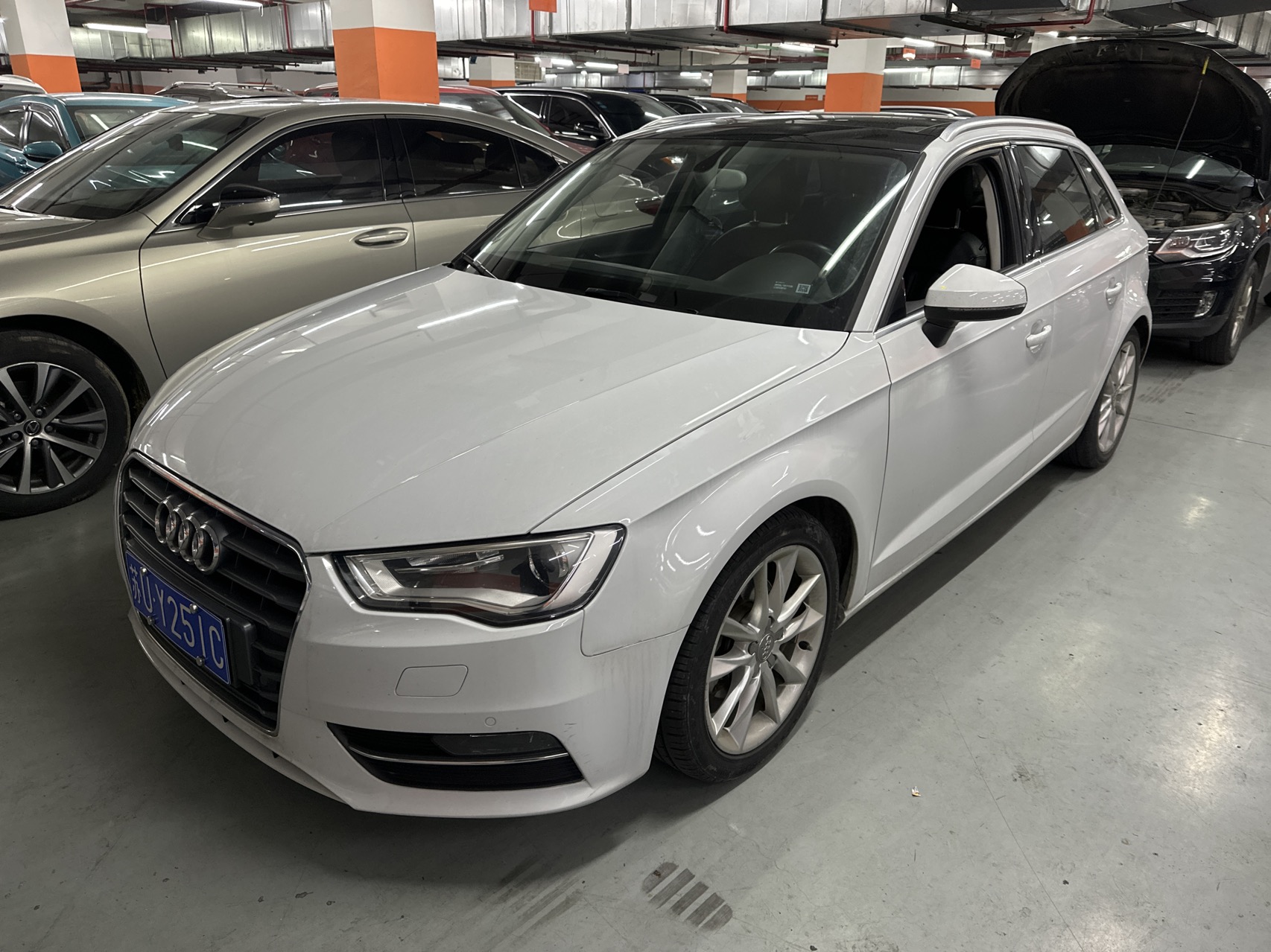 2014 2014 car image