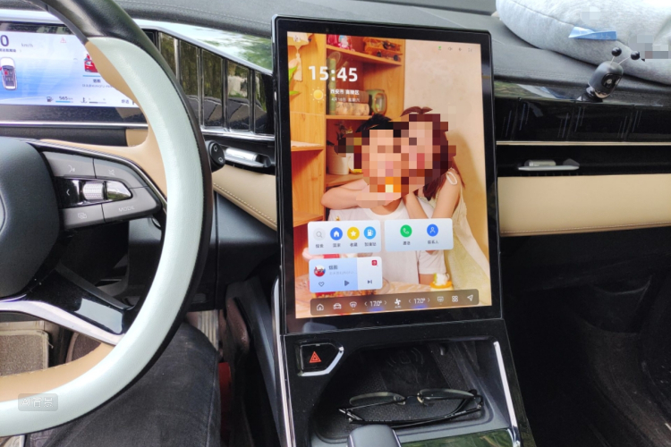 GEELY Boyue L 2024 immagine di auto #15