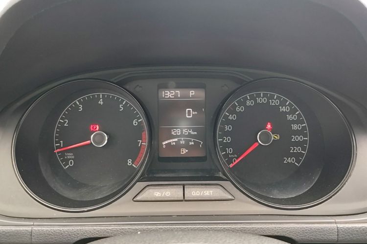 Volkswagen Lavida 2016 car image #12