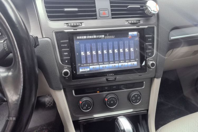 Volkswagen Golf 2015 car image #15