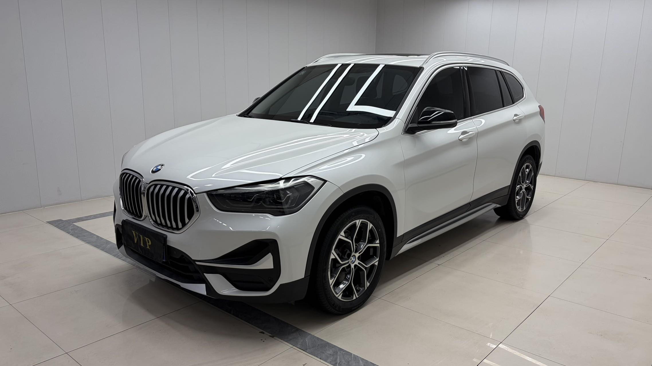 2021 immagine di auto 