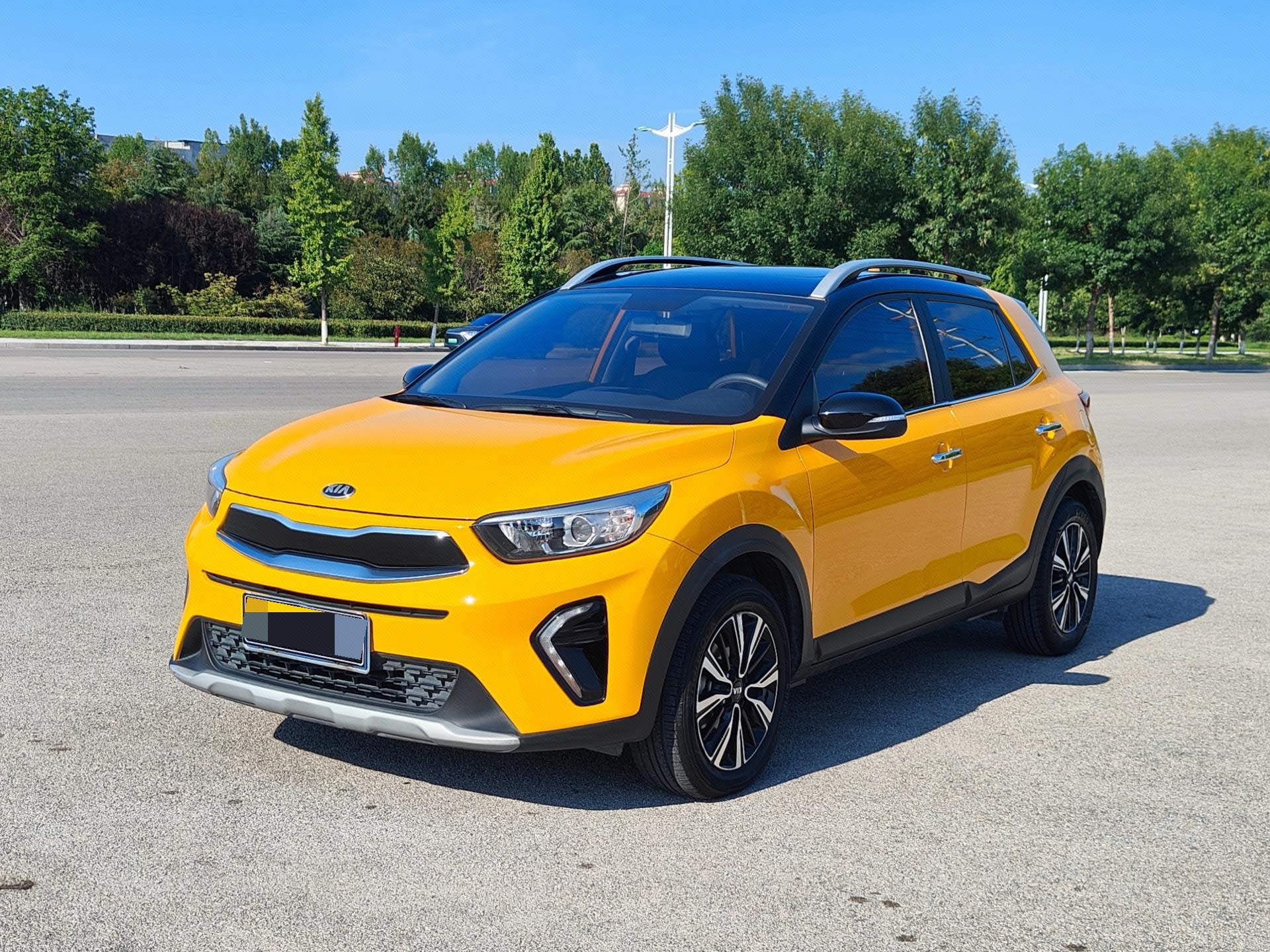 Kia KX1 2020 car image 
