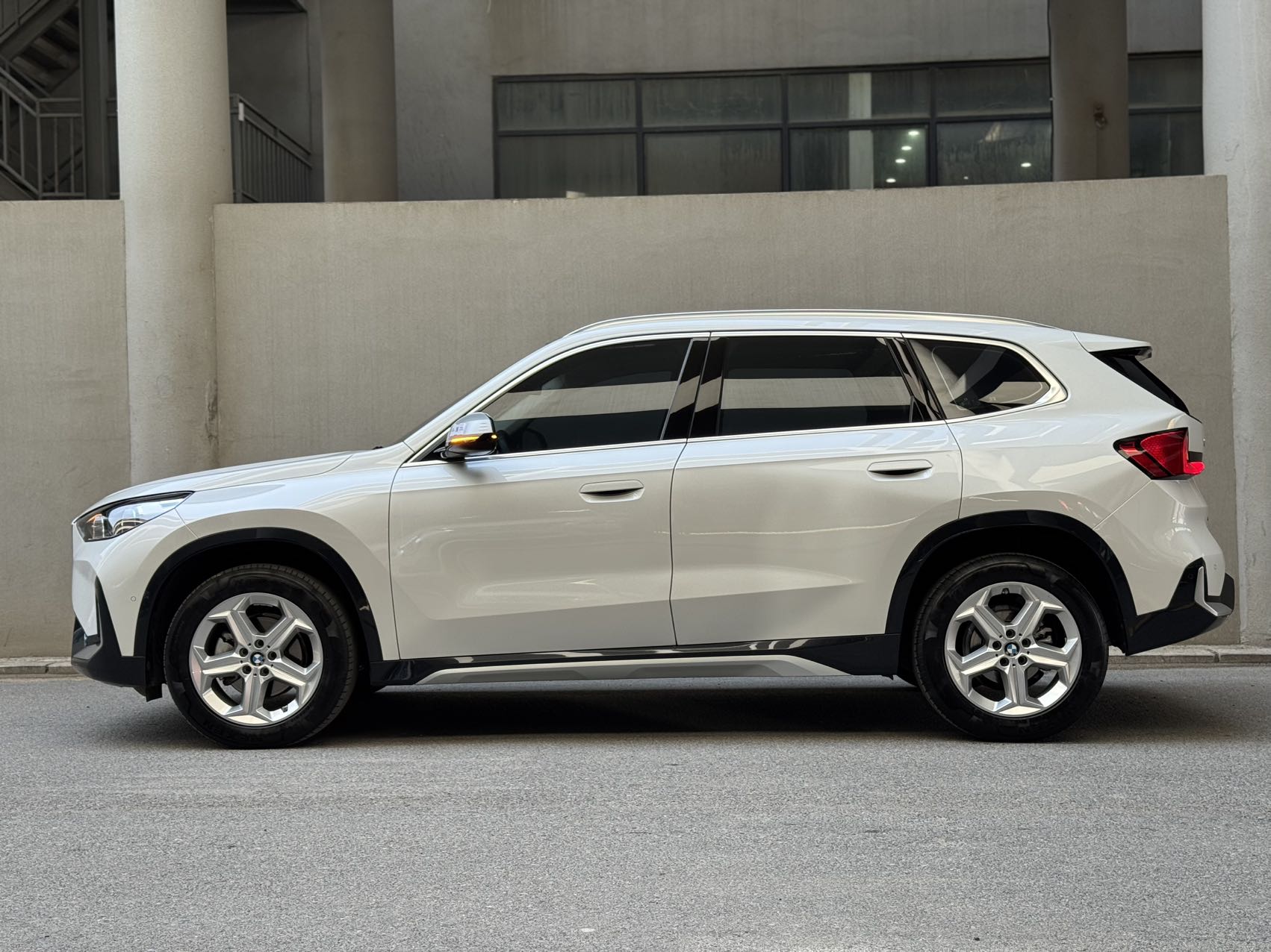 BMW X1 2023 imagem de carro #3