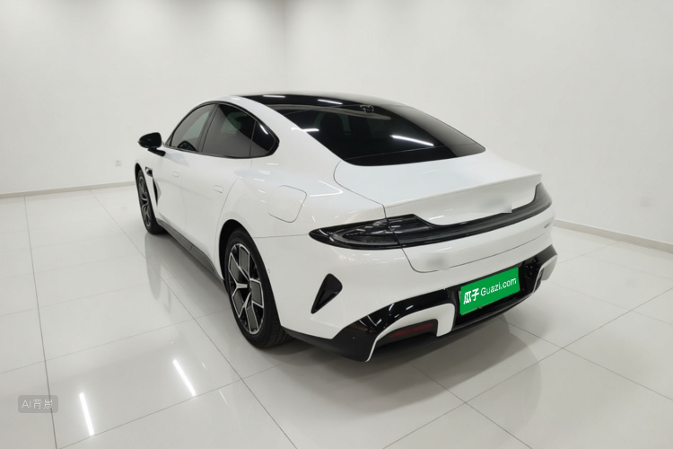 MI SU7 2025 car image #5