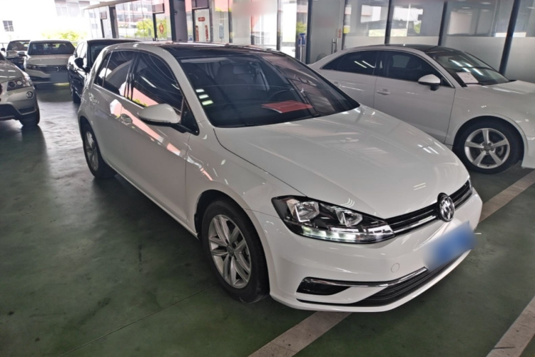 Volkswagen Golf 2019 #4 Volkswagen Golf 2019 car image #4