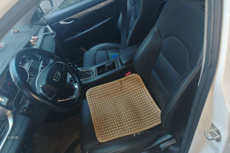 GEELY Emgrand 2020 car image #17