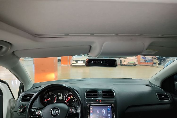 Volkswagen Polo 2016 #18 Volkswagen Polo 2016 car image #18