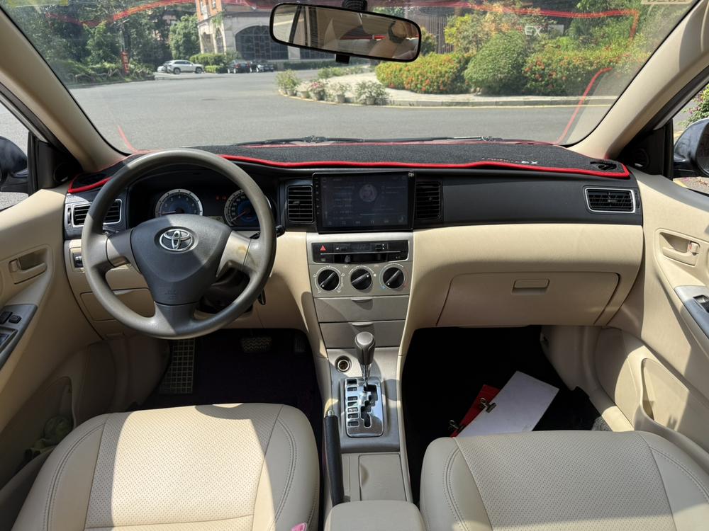 Toyota Corolla (Classic) 2015 #9 Toyota Corolla (Classic) 2015 immagine di auto #9