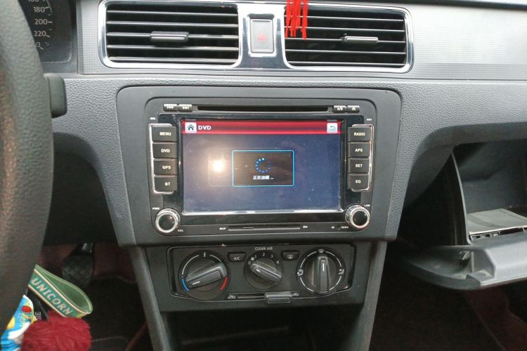 Volkswagen Santana 2016 car image #15