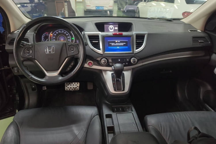 Honda CR-V 2015 immagine di auto #10