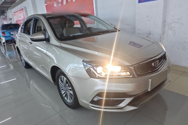 GEELY Emgrand 2019 #4 GEELY Emgrand 2019 car image #4