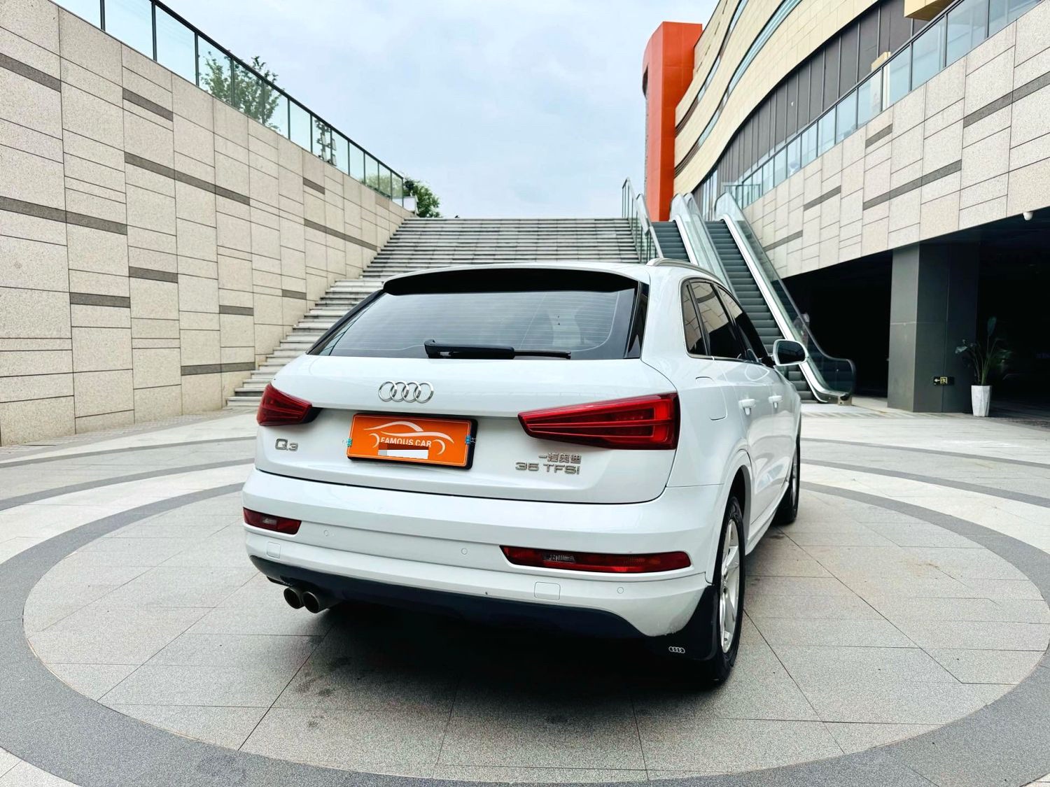 Audi Q3 2018 #6 Audi Q3 2018 car image #6