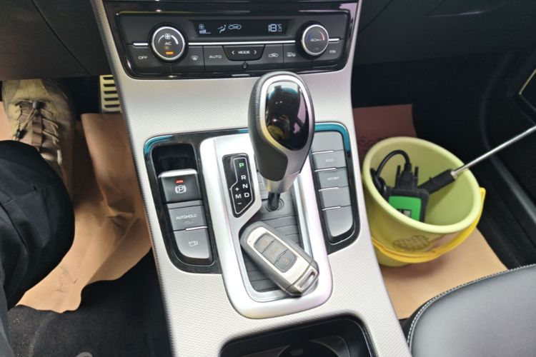 GEELY Emgrand GS 2018 #14 GEELY Emgrand GS 2018 car image #14