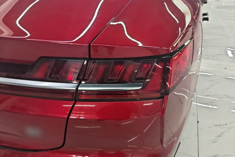 BYD Han 2022 car image #8