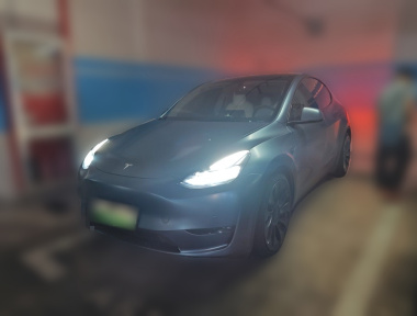 Tesla Model Y 2022 Tesla Model Y 2022 car image