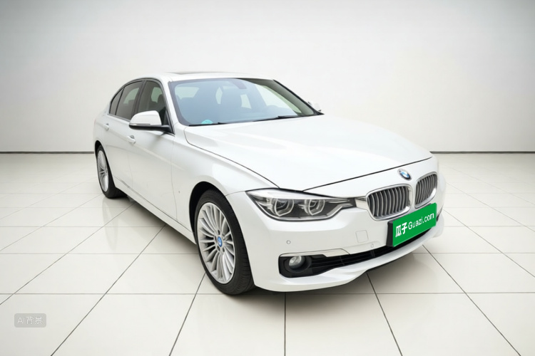 BMW 3 Series 2018 #4 BMW 3 Series 2018 car image #4
