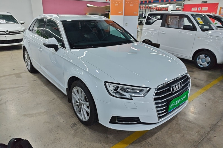 Audi A3 2019 #4 Audi A3 2019 car image #4