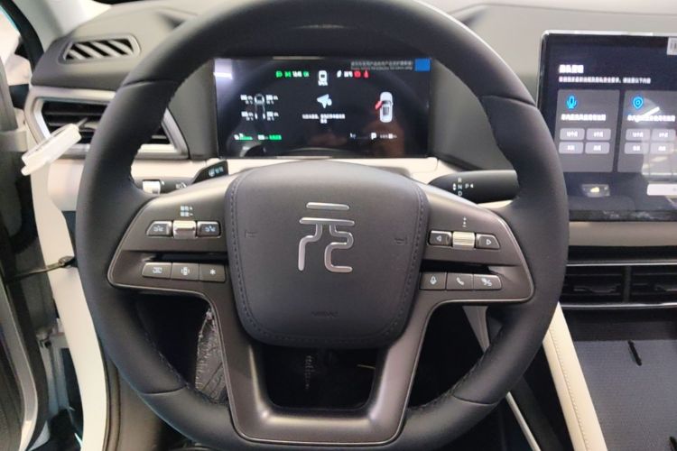 BYD YuanUP 2026 car image #11