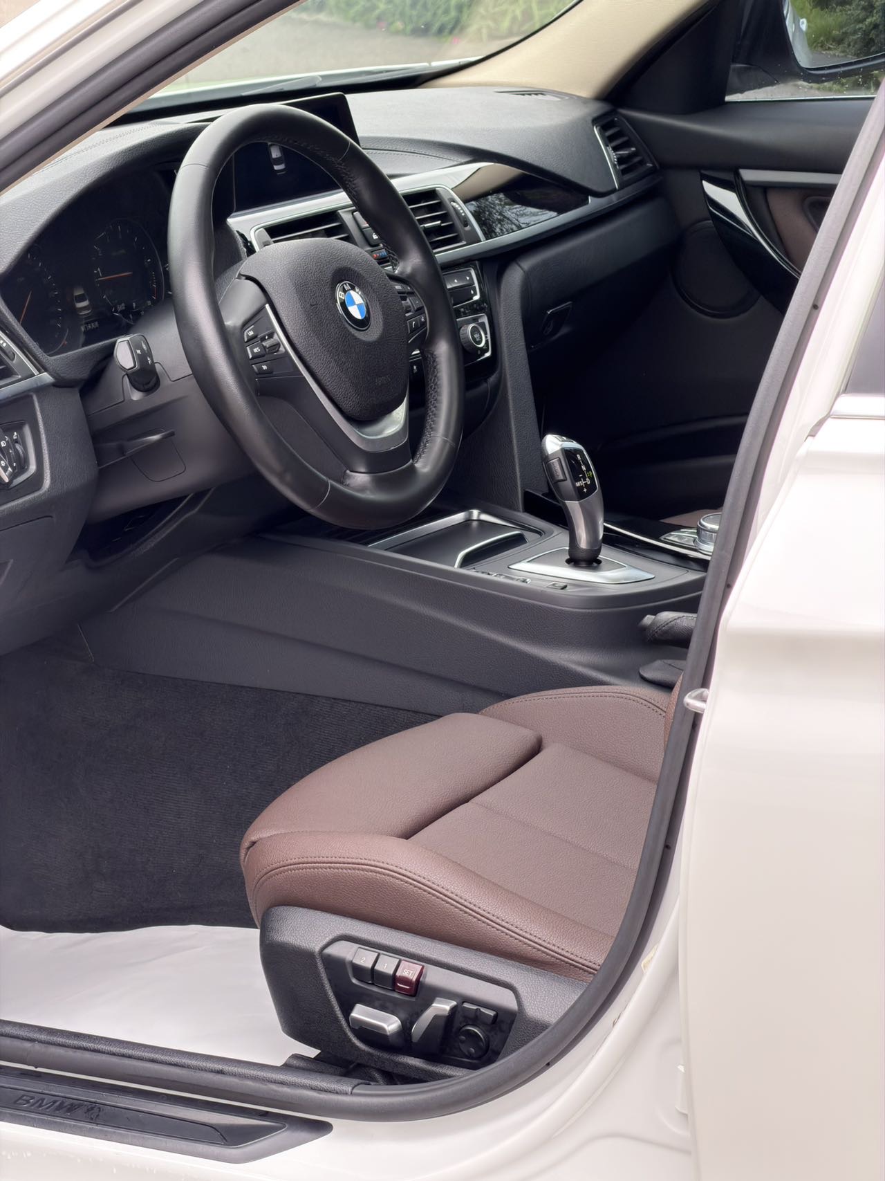 BMW 3 Series 2018 #7 BMW 3 Series 2018 car image #7