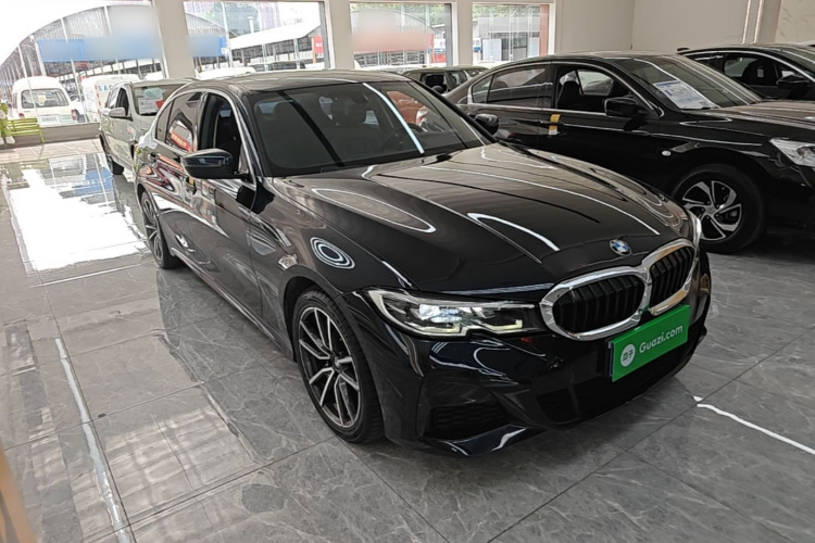 BMW 3 Series 2020 #4 BMW 3 Series 2020 car image #4