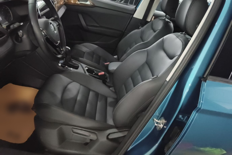 Volkswagen Tharu 2019 car image #18