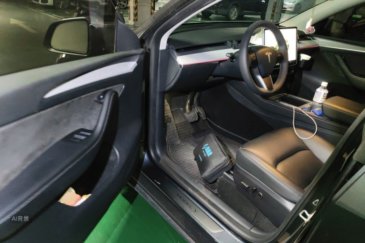 Tesla Model Y 2024 #18 Tesla Model Y 2024 immagine di auto #18