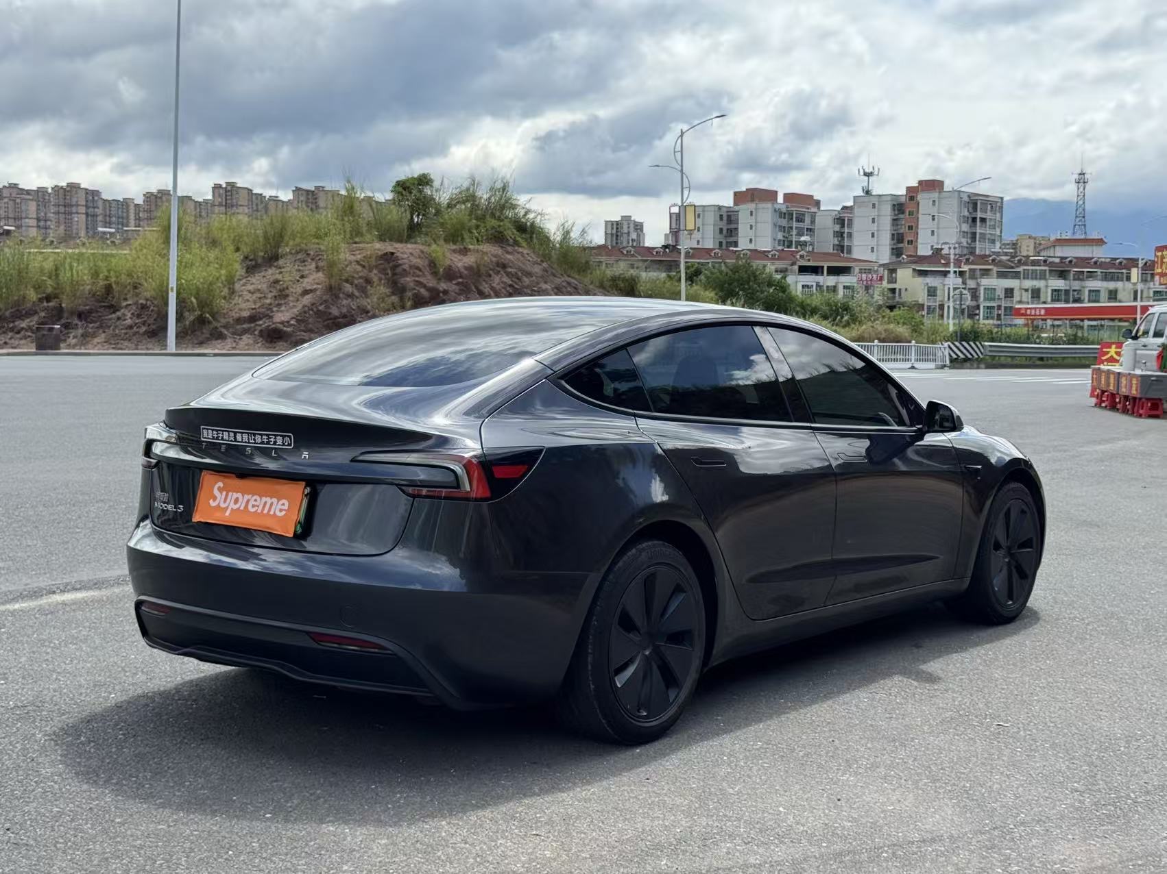 Tesla Model 3 2025 #9 Tesla Model 3 2025 car image #9