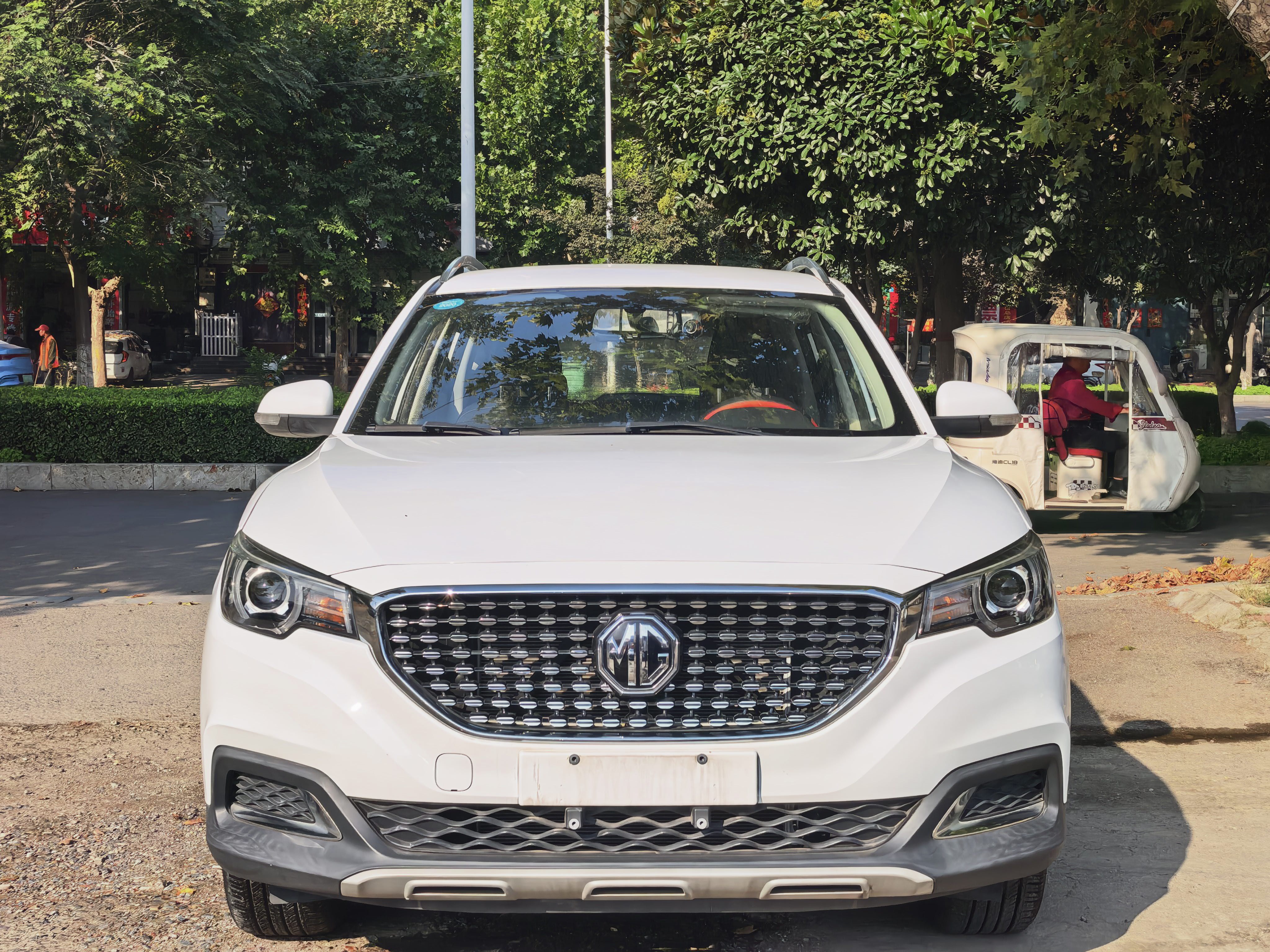 MG ZS 2019 immagine di auto #6