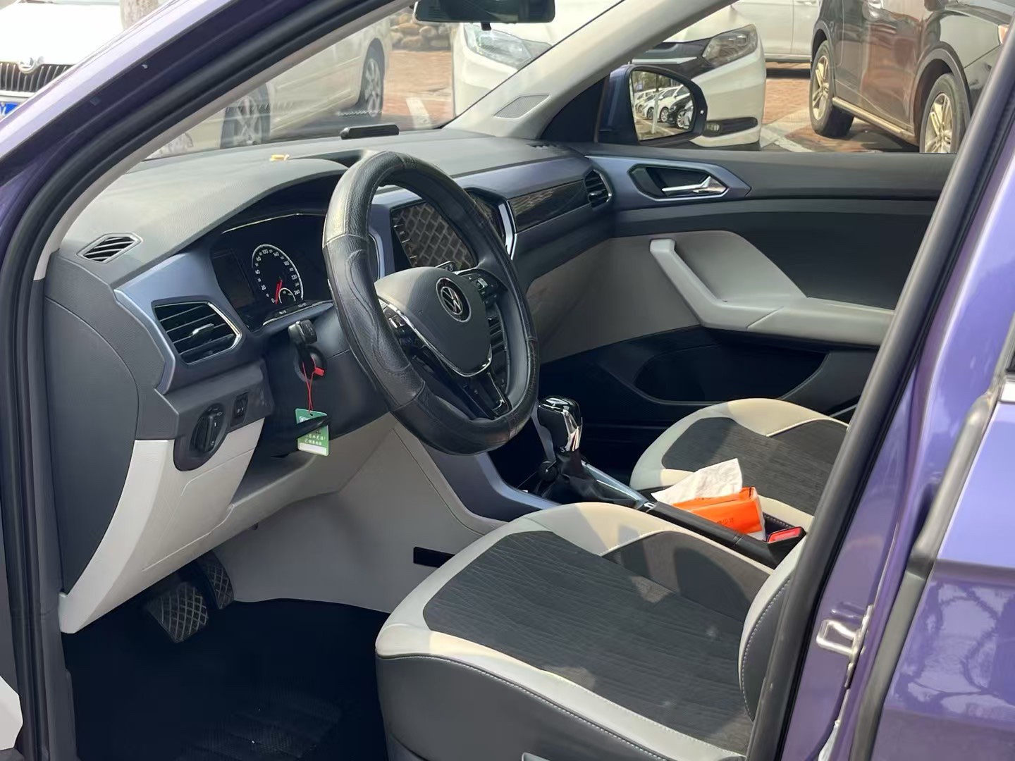 Volkswagen T-Cross 2021 imagem de carro #6