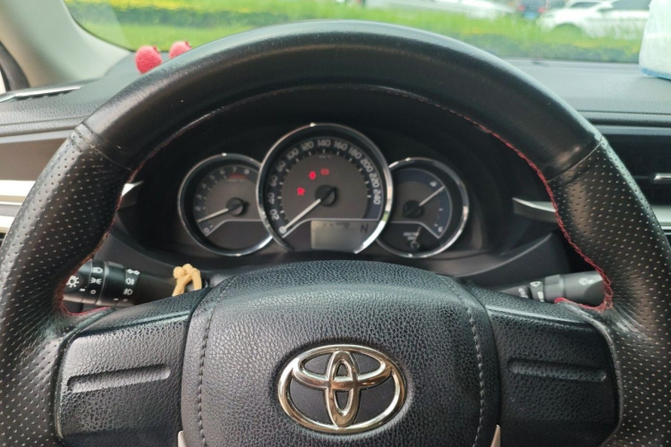 Toyota Corolla 2016 car image #16