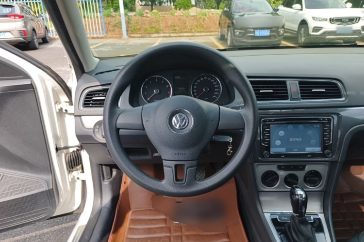 Volkswagen Lavida 2016 car image #11