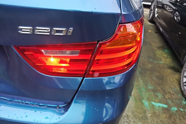 BMW 3 Series GT 2016 #8 BMW 3 Series GT 2016 car image #8
