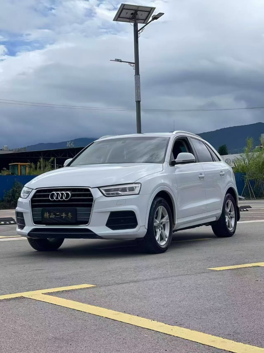 Audi Q3 2018 car image 