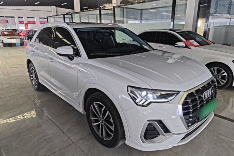 Audi Q3 2021 #4 Audi Q3 2021 car image #4