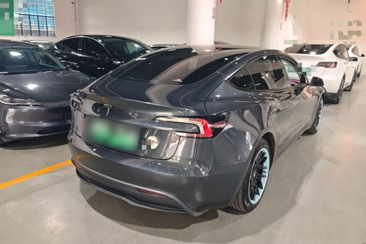 Tesla Model 3 2024 #7 Tesla Model 3 2024 car image #7