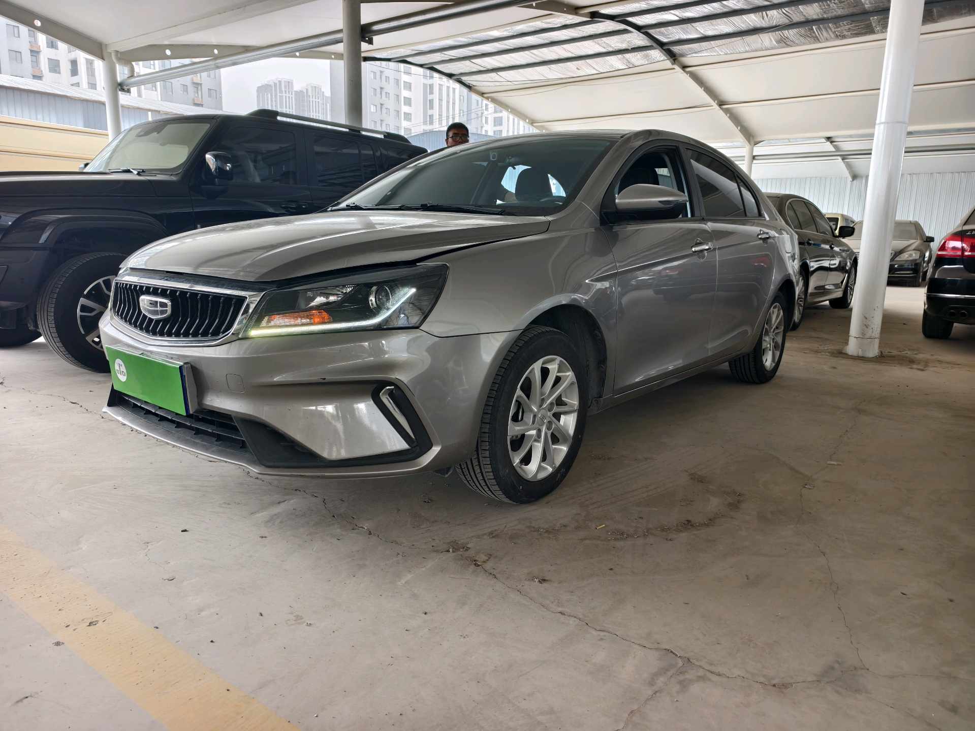 GEELY Emgrand 2022 imagem de carro 