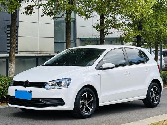 Volkswagen Polo 2019 car image #13