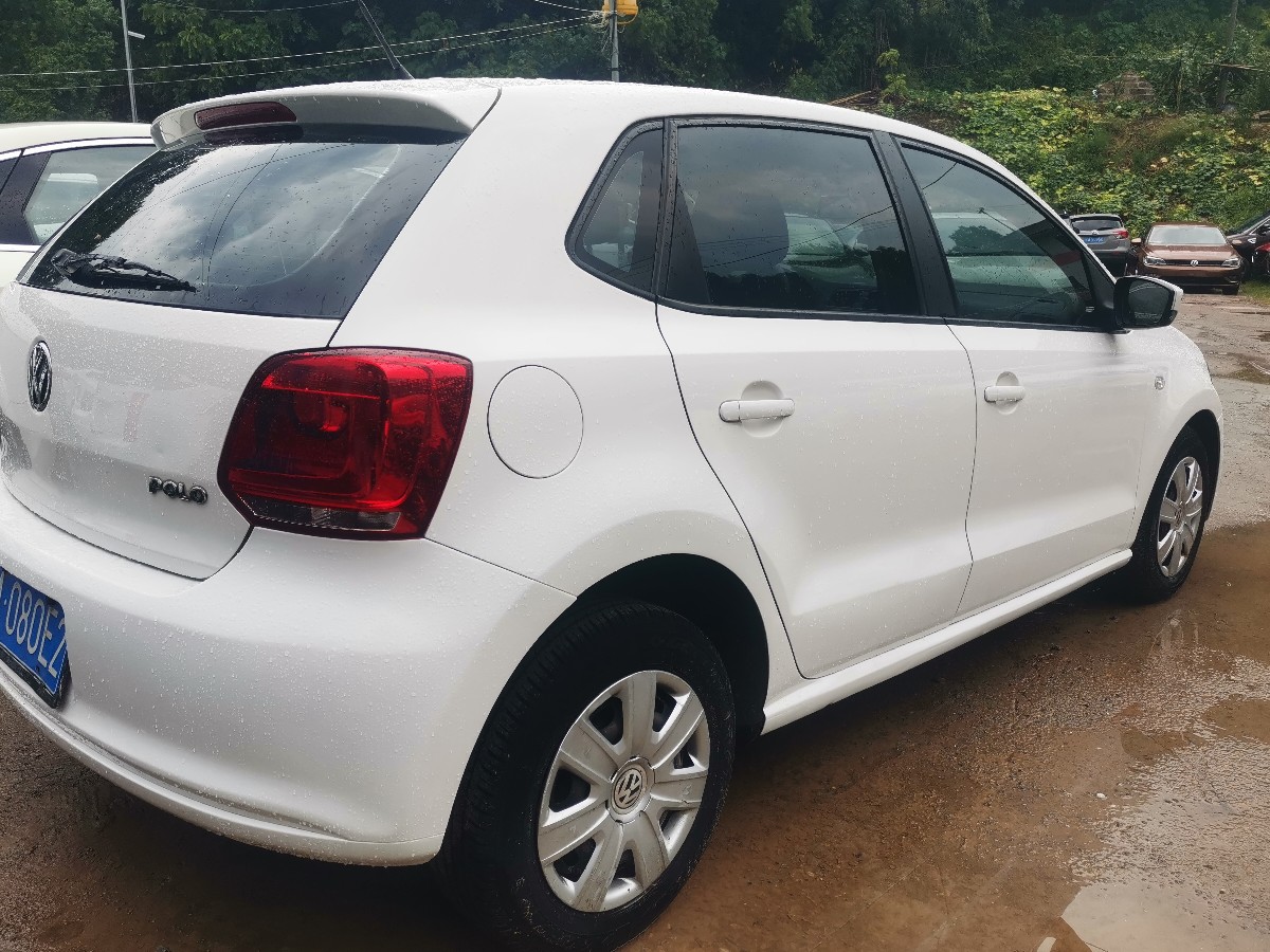Volkswagen Polo 2013 #6 Volkswagen Polo 2013 car image #6