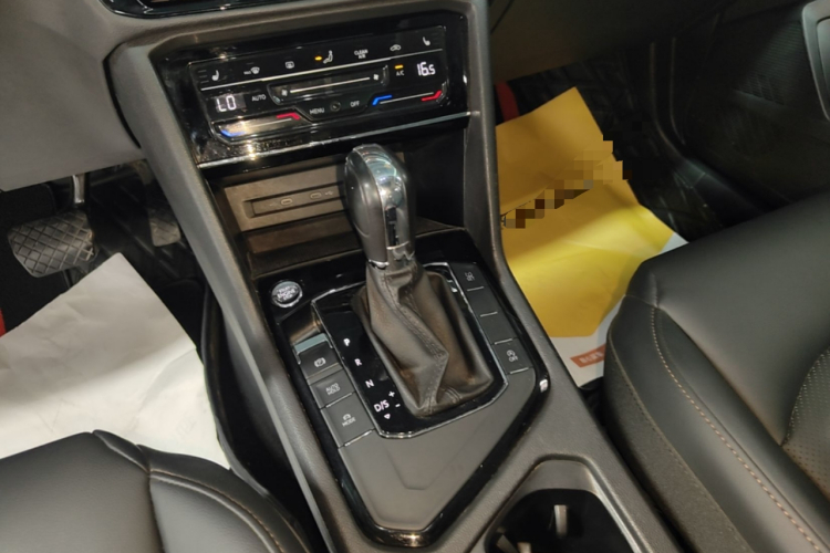 Volkswagen Tharu 2022 صورة سيارة #14