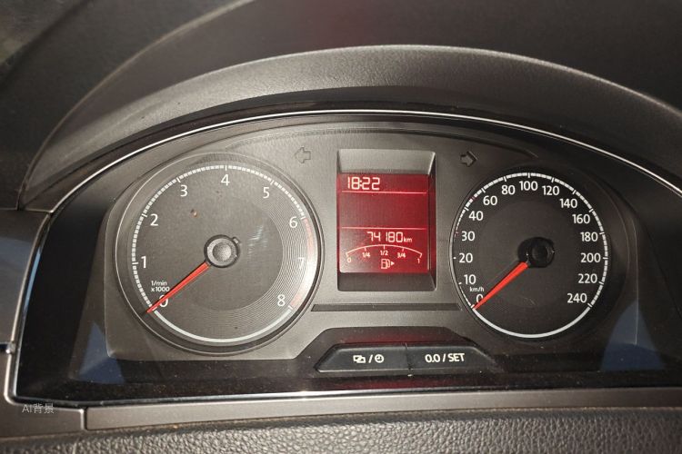 Volkswagen Santana 2019 car image #14